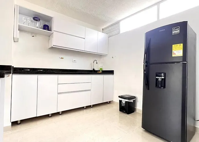 Apartamento Tranquilo, Nuevo Y Central